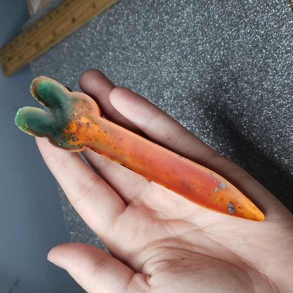 Handmade Crayon Bunny Rabbit Carrot Animal - Picture 2 of 4